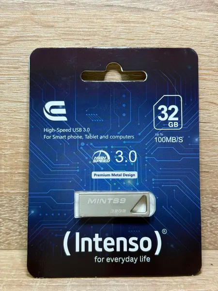 INTENSO USB 3.0 32GB - تخزين بالجملة Errayhany Grossiste المغرب